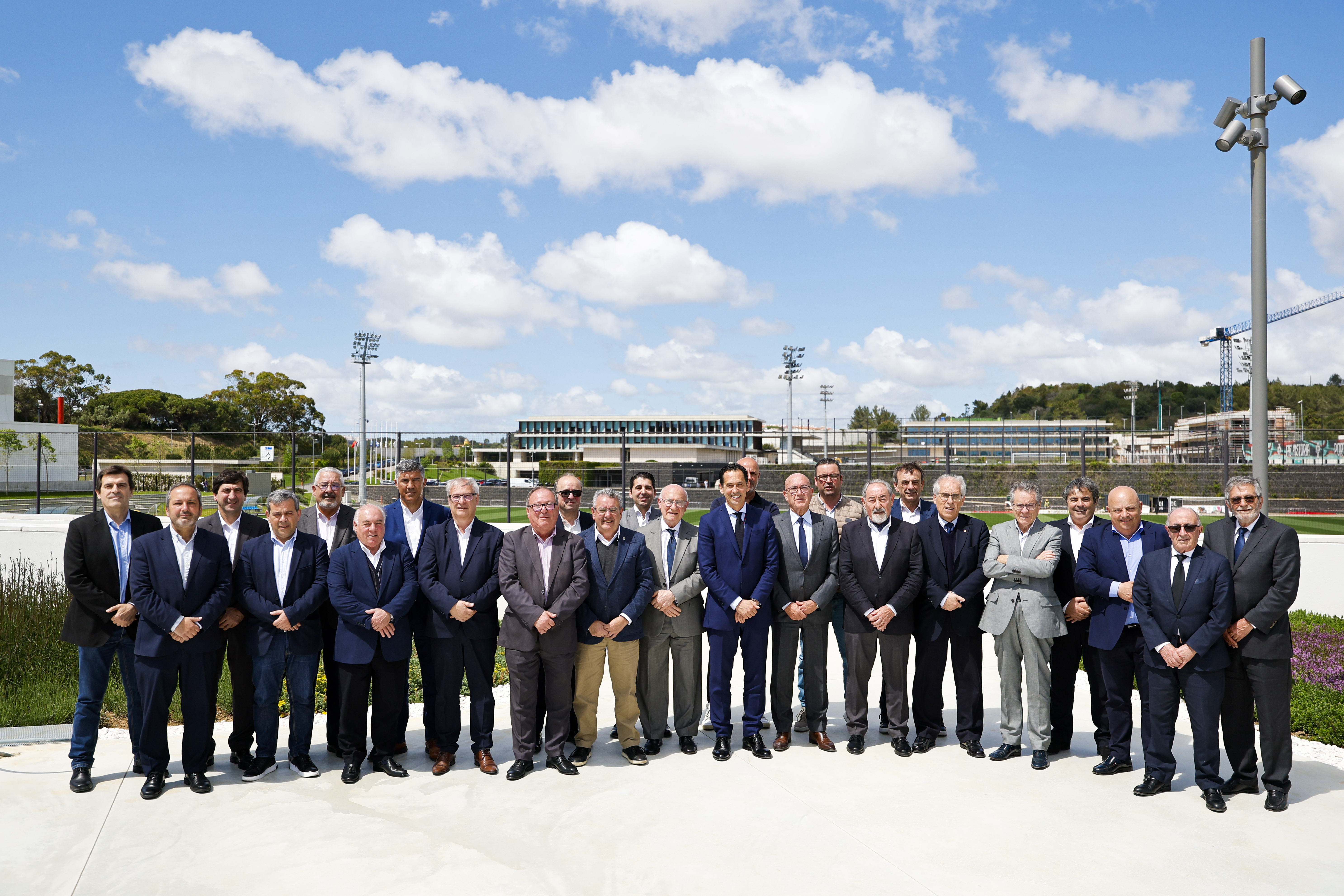 Presidente da FPF reuniu com as associações distritais e regionais 